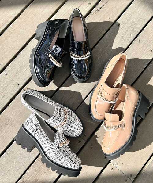ESPERANZA(エスペランサ)の「チェーン&パール調モチーフローファー 24SS(パンプス・レディース・ブラック系1/アイボリー系2/こしょう色系2・22.0cm/22.5cm/23.0cm/23.5cm/24.0cm/24.5cm/25.0cm)」の8枚目の写真