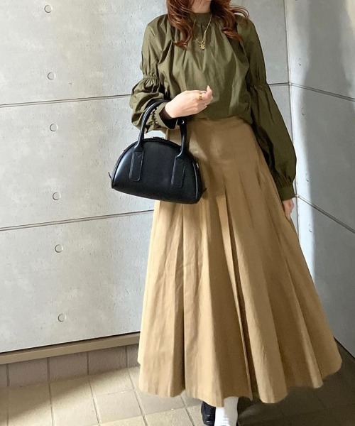 H.TOKYO(エイチトウキョウ)の「H.TOKYO × mimi / スタンドネック ギャザーブラウス(シャツ/ブラウス・レディース・ブラック/グリーン/ホワイト・FREE)」の15枚目の写真