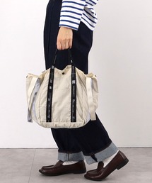 COOCO（クーコ）の「モノトーンロゴテープｘ軽量ナイロン２WAYダブルハンドルトートバッグ/ミディアムサイズ（トートバッグ）」