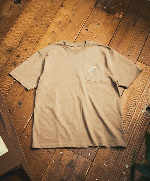 Carhartt(カーハート)の「カーハート 半袖ワーカーポケットクルーネックTシャツ CARHARTT WORKWEAR POCKET S/S T-SHIRT MIDWEIGHT K87(Tシャツ/カットソー・メンズ・ワイン/カーキ/ブラック/ピンク系/グリーン系/ホワイト/ライトグリーン系/杢グレー/ブルー系その他/ネイビー/ベージュ・LARGE/SMALL/X-LARGE/MEDIUM)」の2枚目の写真