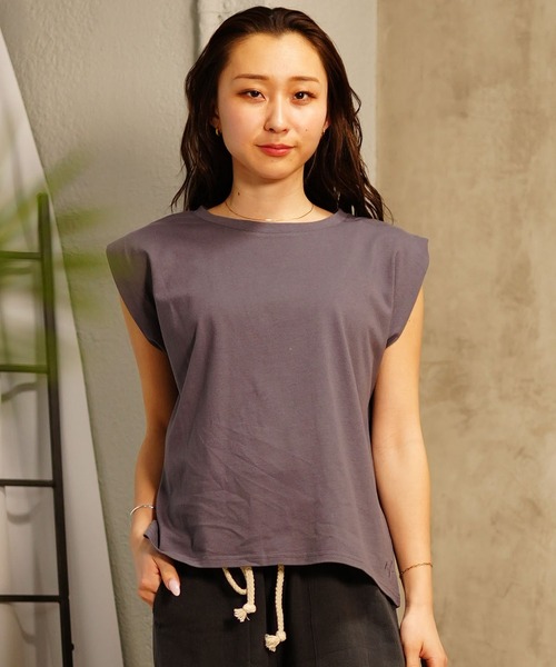 ムラサキスポーツ(ムラサキスポーツ)の「RIKKA FEMME/リッカファム カットオフTシャツ ノースリーブ RF24SS21(Tシャツ/カットソー・レディース・ホワイト/イエロー/チャコールグレー・FREE)」の11枚目の写真