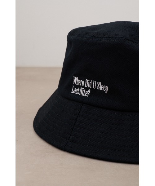 AZUL by moussy(アズールバイマウジー)の「ロゴ刺繍バケットハット(ハット・メンズ・オフホワイト/ブラック/ライトブルー・FREE)」の14枚目の写真
