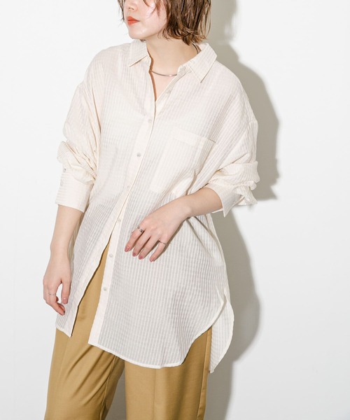 KBF（ケイビーエフ）の「2WAYシアーストライプシャツ（シャツ/ブラウス・レディース・ライトブルー/アイボリー/グリーン系その他・ONE）」の5枚目の写真