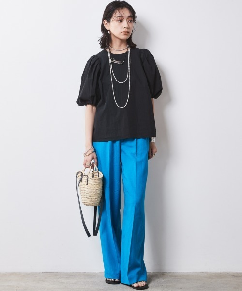 CHIC STYLE(シックスタイル)の「<大きいサイズ>ボリュームパフスリーブブラウス シックスタイル(シャツ/ブラウス・レディース・オフホワイト/ブラック・5L/4L/3L/LL/L)」の7枚目の写真