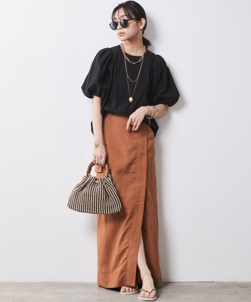 CHIC STYLE(シックスタイル)の「<大きいサイズ>ボリュームパフスリーブブラウス シックスタイル(シャツ/ブラウス・レディース・オフホワイト/ブラック・5L/4L/3L/LL/L)」の14枚目の写真