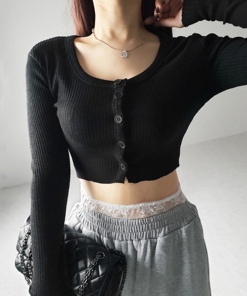 me+em select(ミームセレクト)の「【 3color 】フロントボタンショートタイトリブカットソーカーディガン / front button short tight lib cutsew cardigan(カーディガン/ボレロ・レディース・ブラック/ブルー/ホワイト・FREE)」の1枚目の写真