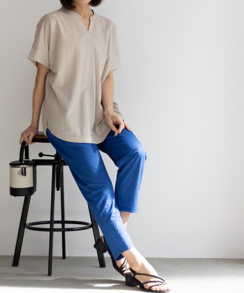 NAVY（ネイビー）の「NAVY サラリ冷感 制菌加工 シャツ見えスキッパーTシャツ（Tシャツ/カットソー・レディース・チャコールグレー/パープル/グリーン系その他/ライトベージュ/オフホワイト・M/L/S/XL）」の10枚目の写真