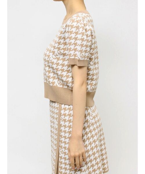 CALNAMUR(カルナムール)の「千鳥柄ショートスリーブニット(ニット/セーター・レディース・ベージュ/ブラック/ライトブルー・FREE)」の11枚目の写真