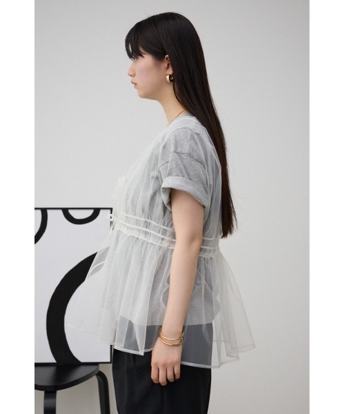 AZUL by moussy（アズールバイマウジー）の「チュールギャザージレトップス（ベスト・レディース・ブラック/オフホワイト・FREE）」の7枚目の写真