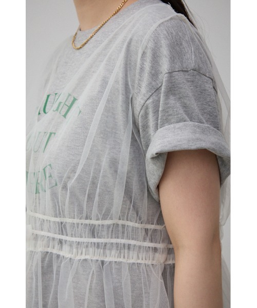 AZUL by moussy（アズールバイマウジー）の「チュールギャザージレトップス（ベスト・レディース・ブラック/オフホワイト・FREE）」の10枚目の写真