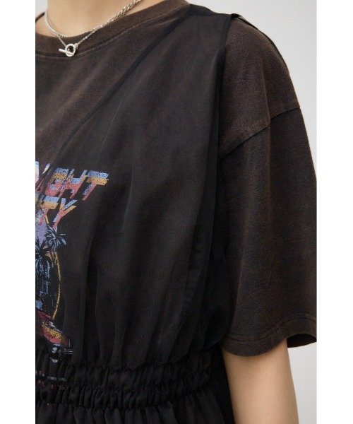 AZUL by moussy（アズールバイマウジー）の「チュールギャザージレトップス（ベスト・レディース・ブラック/オフホワイト・FREE）」の21枚目の写真