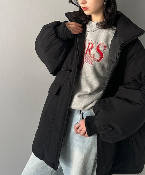 classicalelf(クラシカルエルフ)の「この冬最旬。スタンド衿ドロストデザイン袖ボリューム中綿オーバーサイズブルゾン(ブルゾン・レディース・グレイッシュブルー/ブラック/アイボリー/ブルーグレー・LARGE/MEDIUM/SMALL/X-LARGE)」の12枚目の写真