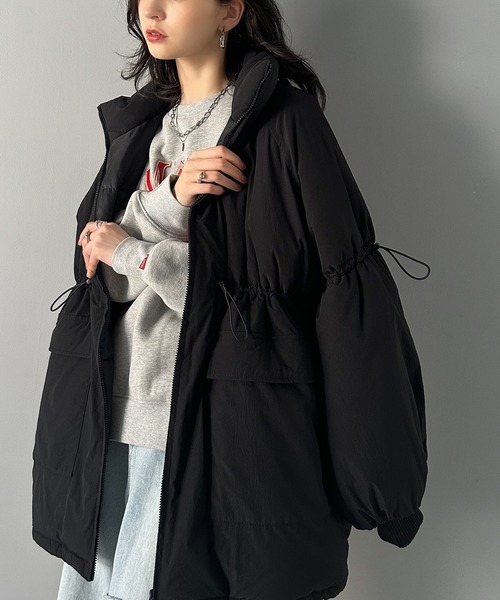 セール】この冬最旬。スタンド衿ドロストデザイン袖ボリューム中綿