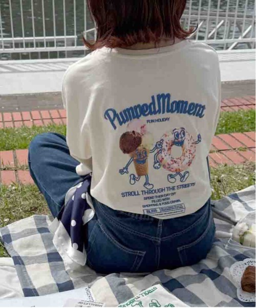 AS KNOW AS plus(アズノゥアズプラス)の「◎おやつフォトビッグサイズTシャツ(Tシャツ/カットソー・レディース・スミクロ/キナリ/サックスブルー/オートミール/ブラック系/サックスブルー系/ベージュ系/アイボリー系/サックスブルー系1/ブラック系1/アイボリー系1/ベージュ系1・FREE)」の9枚目の写真