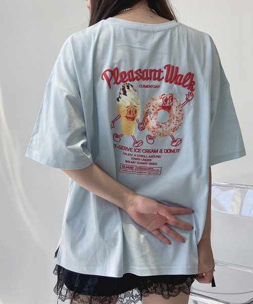 AS KNOW AS plus（アズノゥアズプラス）の「◎おやつフォトビッグサイズTシャツ（Tシャツ/カットソー・レディース・スミクロ/キナリ/サックスブルー/オートミール/ブラック系/サックスブルー系/ベージュ系/アイボリー系・FREE）」の8枚目の写真