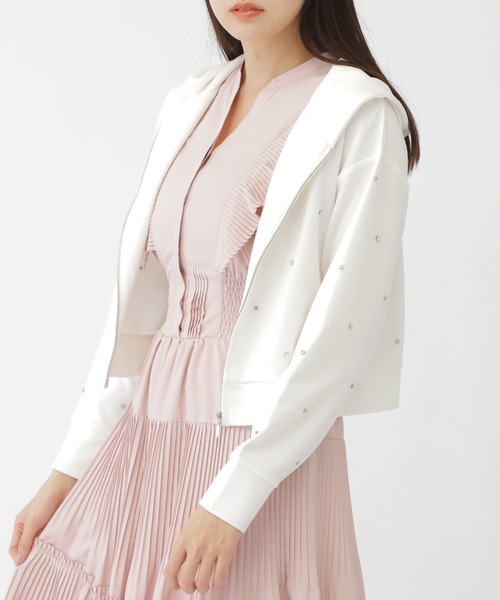 JILL by JILL STUART(ジルバイジルスチュアート)の「◇ビジュートッピングフーディー(Tシャツ/カットソー・レディース・ホワイト/チャコールグレー・FREE)」の1枚目の写真