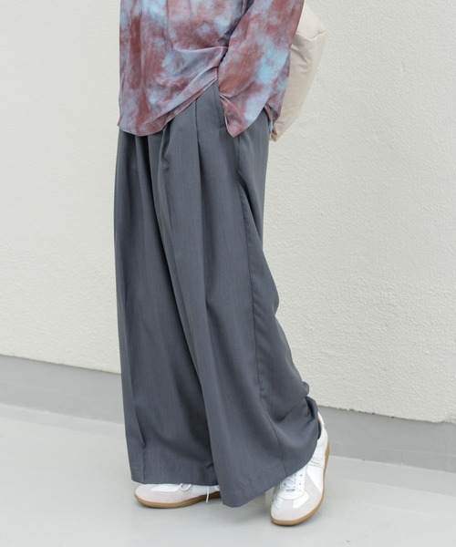 SENSE OF PLACE by URBAN RESEARCH（センスオブプレイスバイアーバンリサーチ）の「ボリュームダブルタックワイドパンツ（その他パンツ・メンズ・グリーン/ブラック/チャコールグレー・MEDIUM/LARGE）」の9枚目の写真