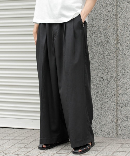 SENSE OF PLACE by URBAN RESEARCH（センスオブプレイスバイアーバンリサーチ）の「ボリュームダブルタックワイドパンツ（その他パンツ・メンズ・グリーン/ブラック/チャコールグレー・MEDIUM/LARGE）」の16枚目の写真