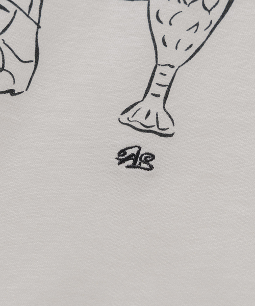 EDIFICE（エディフィス）の「ソリマチアキラ 別注 フレンチ イラストレーション Tシャツ（Tシャツ/カットソー・メンズ・ホワイト/ホワイト×ホワイト/ホワイト系その他・SMALL/MEDIUM/LARGE）」の6枚目の写真