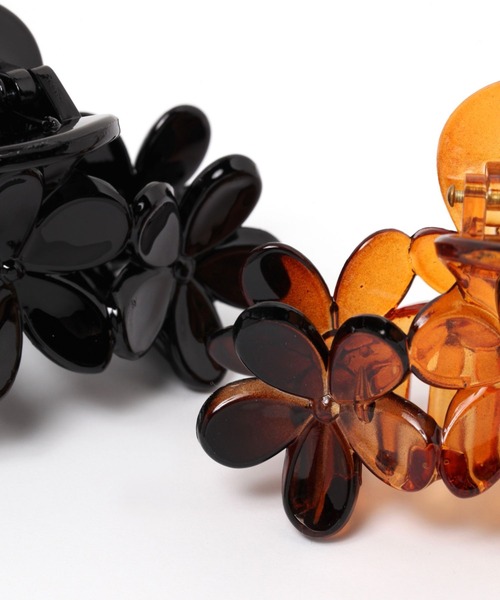 GLOBAL WORK（グローバルワーク）の「フラワーヘアバンス/129554（バレッタ/ヘアクリップ・レディース・ブラウン/ブラック・ONE SIZE）」の5枚目の写真