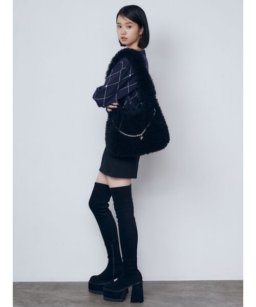 EMODA（エモダ）の「【WEB限定】フェイクファーバルキーバッグ（ハンドバッグ・レディース・ブラック/アイボリー/ミント・FREE）」の21枚目の写真