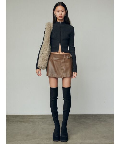 EMODA（エモダ）の「【WEB限定】フェイクファーバルキーバッグ（ハンドバッグ・レディース・ブラック/アイボリー/ミント・FREE）」の6枚目の写真