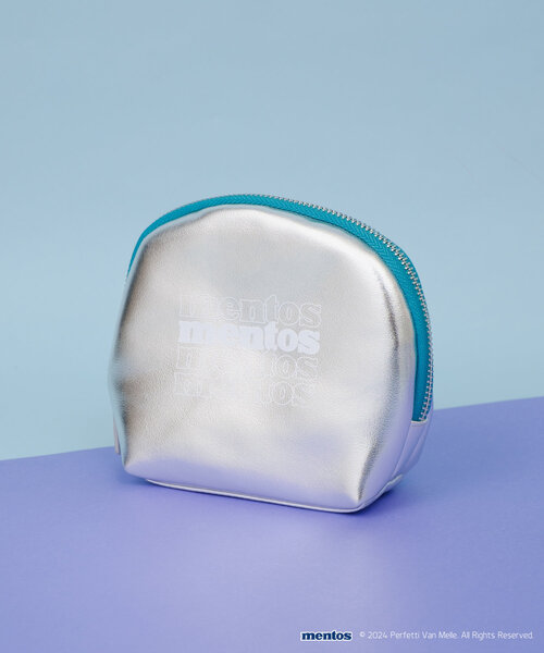 BIRTHDAY BAR(バースデイバー)の「【mentos メントス】メタリックポーチ(ポーチ・レディース・シルバー/シルバー系その他・0)」の13枚目の写真