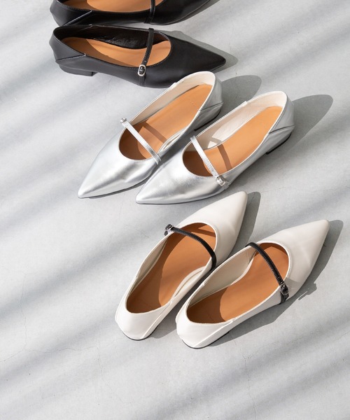 menue(メヌエ)の「2way バブーシュストラップパンプス(パンプス・レディース・アイボリー/シルバー/ブラック・25.0cm/26.0cm/21.5cm/22.0cm/22.5cm/23.5cm/24.5cm/25.5cm/23.0cm/24.0cm)」の3枚目の写真