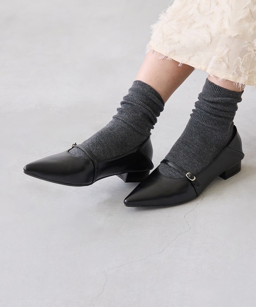 menue(メヌエ)の「2way バブーシュストラップパンプス(パンプス・レディース・アイボリー/シルバー/ブラック・25.0cm/26.0cm/21.5cm/22.0cm/22.5cm/23.5cm/24.5cm/25.5cm/23.0cm/24.0cm)」の21枚目の写真