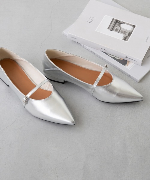 menue(メヌエ)の「2way バブーシュストラップパンプス(パンプス・レディース・アイボリー/シルバー/ブラック・25.0cm/26.0cm/21.5cm/22.0cm/22.5cm/23.5cm/24.5cm/25.5cm/23.0cm/24.0cm)」の13枚目の写真