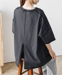 バックスリットオーバーサイズTシャツ