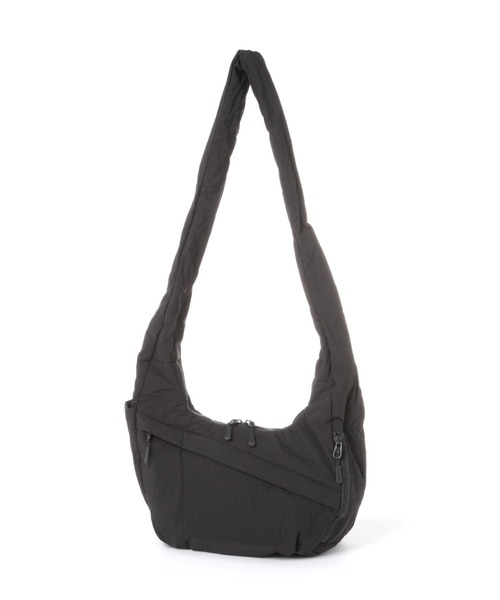 BAYFLOW（ベイフロー）の「中綿ハーフムーンショルダーバッグ（ショルダーバッグ・メンズ・ブラック/ブルー/オフホワイト・FREE）」の3枚目の写真