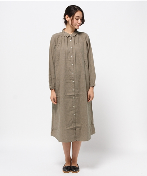 LBC(エルビーシー)の「トップ綾織り起毛シャツワンピース (シャツワンピース・レディース・ダークグレー/ベージュ/ライトグレー/グリーン・MEDIUM)」の2枚目の写真