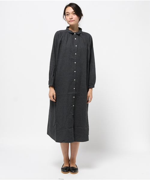 LBC(エルビーシー)の「トップ綾織り起毛シャツワンピース (シャツワンピース・レディース・ダークグレー/ベージュ/ライトグレー/グリーン・MEDIUM)」の3枚目の写真