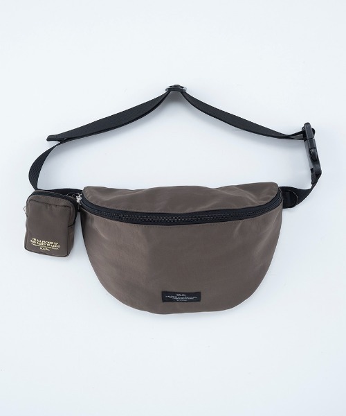 soleile ソレイル 撥水ボディバック 完売色 soleile ソレイル 撥水ボディバック チャコール 完売色