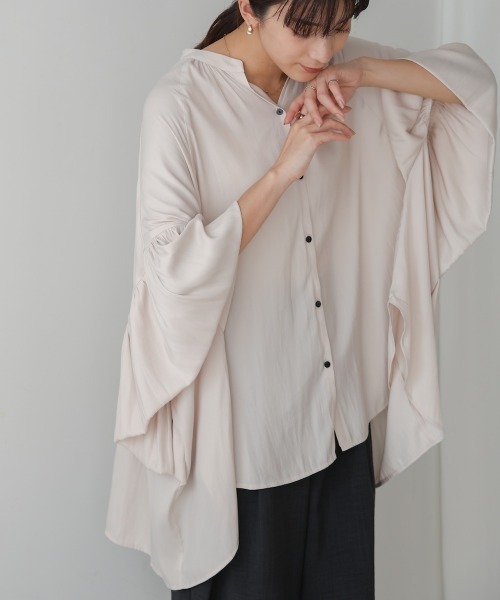 Bou Jeloud（ブージュルード）の「シャンブレーカッセンチュニック（チュニック・レディース・ネイビー/ブラウン/アイボリー・38）」の2枚目の写真