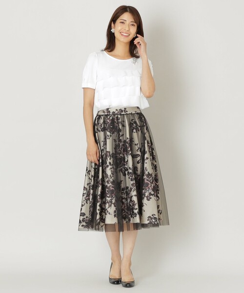 TO BE CHIC(トゥー ビー シック)の「チュールレイヤーフラワープリント スカート(スカート・レディース・ブラック/ピンク系その他2・40/42)」の3枚目の写真
