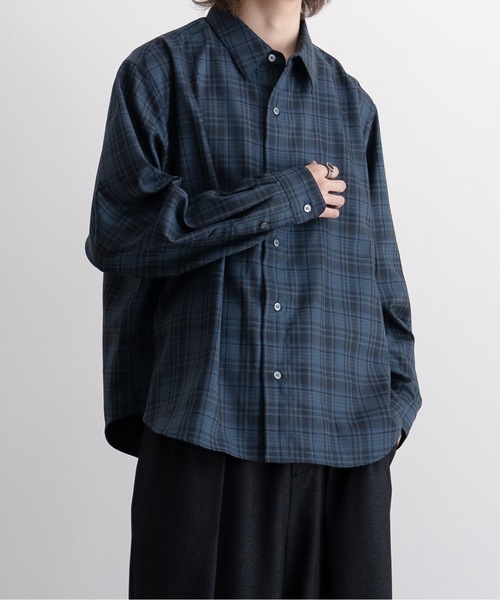 CASPER JOHN（キャスパージョン）の「Various loose shirts -shadow check-/バリアスルーズシャツ -シャドーチェック-（シャツ/ブラウス・メンズ・ブルー/ブラック・LARGE/MEDIUM/SMALL/X-SMALL）」の11枚目の写真
