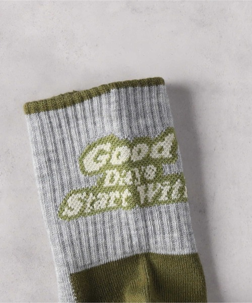 Right-on(ライトオン)の「【FRUIT OF THE LOOM】ラインソックス 3足セット(ソックス/靴下・キッズ・グレー×ホワイト・21cm~23cm/23cm~25cm)」の4枚目の写真