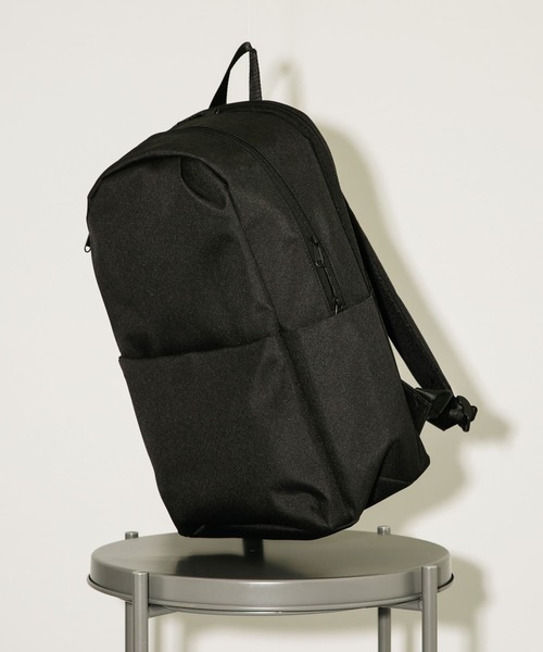 RODE SKO(ロデスコ)の「撥水タックバックパック(バックパック/リュック・メンズ・ブラック/チャコールグレー・ONE)」の2枚目の写真