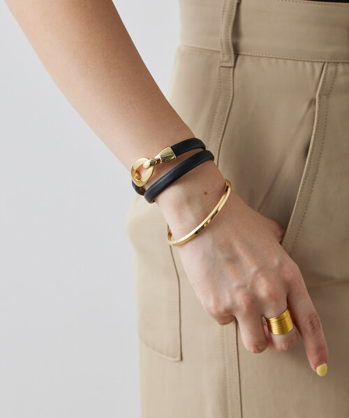 《牛革》レザーバックルブレスレット/チョーカー(ブレスレット)|ear PAPILLONNER(イアパピヨネ) 《牛革》レザーバックルブレスレット/チョーカー(ブレスレット)|ear PAPILLONNER(イアパピヨネ)