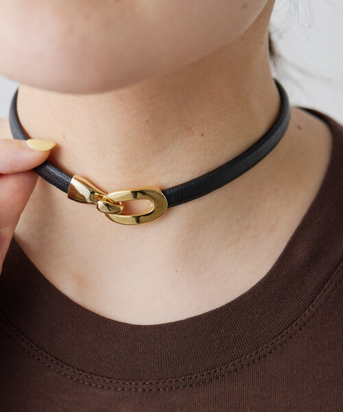 《牛革》レザーバックルブレスレット/チョーカー(ブレスレット)|ear PAPILLONNER(イアパピヨネ) 《牛革》レザーバックルブレスレット/チョーカー(ブレスレット)|ear PAPILLONNER(イアパピヨネ)