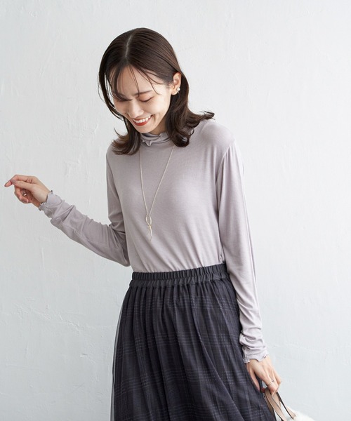 ikka(イッカ)の「ハイネックテレコ長袖プルオーバー(Tシャツ/カットソー・レディース・オフホワイト/グレー/シルバー/ブラック・S/M/L)」の11枚目の写真