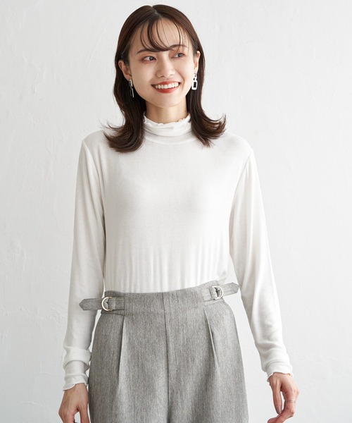 ikka(イッカ)の「ハイネックテレコ長袖プルオーバー(Tシャツ/カットソー・レディース・オフホワイト/グレー/シルバー/ブラック・S/M/L)」の8枚目の写真