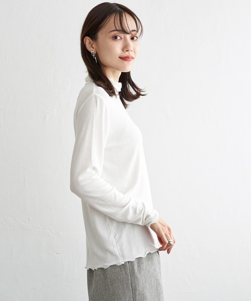 ikka(イッカ)の「ハイネックテレコ長袖プルオーバー(Tシャツ/カットソー・レディース・オフホワイト/グレー/シルバー/ブラック・S/M/L)」の21枚目の写真