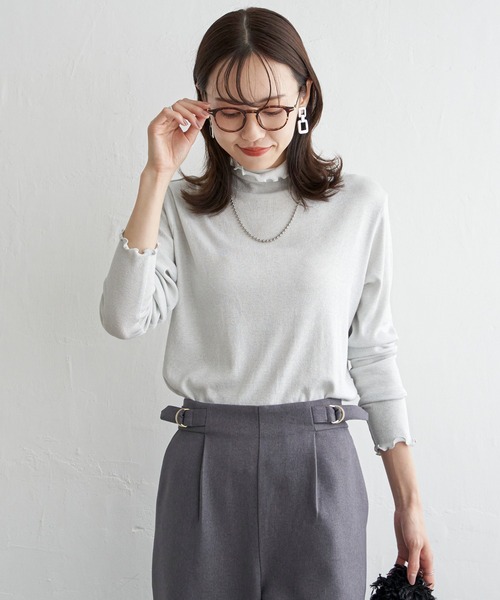 ikka(イッカ)の「ハイネックテレコ長袖プルオーバー(Tシャツ/カットソー・レディース・オフホワイト/グレー/シルバー/ブラック・S/M/L)」の14枚目の写真