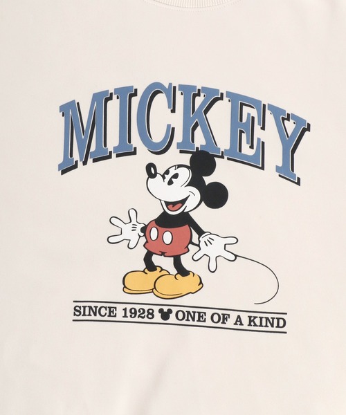Disney(ディズニー)の「Disney/ディズニー ミッキー 裏起毛シャギーボア カレッジ オーバーサイズ スウェット レディース トレーナー(スウェット・レディース・アイボリー/スミクロ/イエロー/ネイビー・M/L)」の14枚目の写真