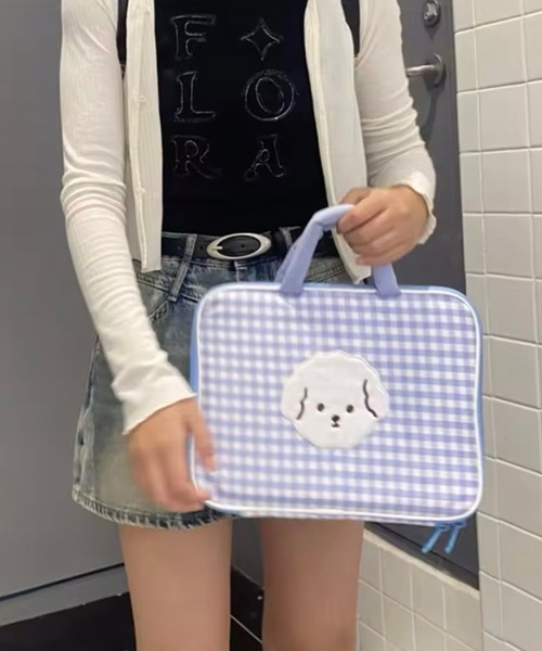 ammy.(エイミードット)の「【 ammy. / エイミードット 】 ギンガムチェック ドッグ デザイン iPad タブレット ケース(PC・タブレットケース・レディース・グレー/ブルー/ブラック/ブラウン/グリーン・FREE)」の5枚目の写真