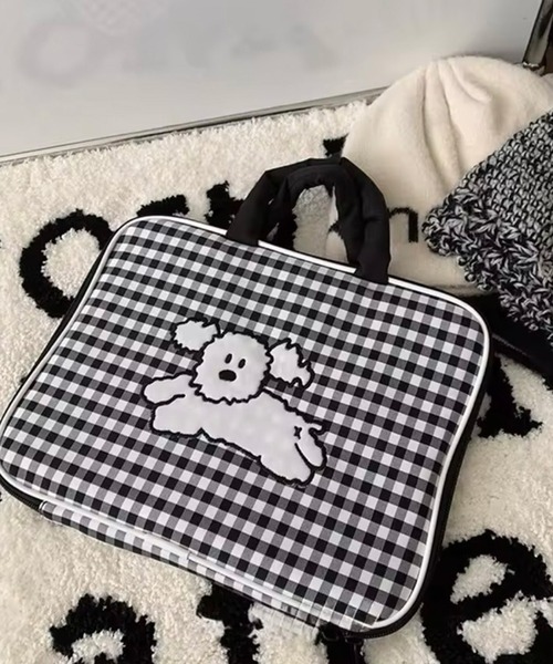 ammy.(エイミードット)の「【 ammy. / エイミードット 】 ギンガムチェック ドッグ デザイン iPad タブレット ケース(PC・タブレットケース・レディース・グレー/ブルー/ブラック/ブラウン/グリーン・FREE)」の6枚目の写真