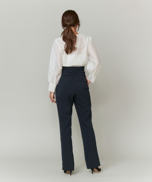 INED（イネド）の「トリクシオントロベルト付き2WAYパンツ《ROBE SUPERIOR CLOSET》【セットアップ対応】（その他パンツ・レディース・ネイビー・7号/9号/11号）」の5枚目の写真